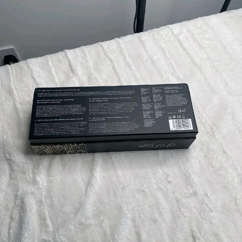 Ghd Hair Straightener - Smooth and Shiny Locks in No Time - Comfort, Plastic and Metal 3