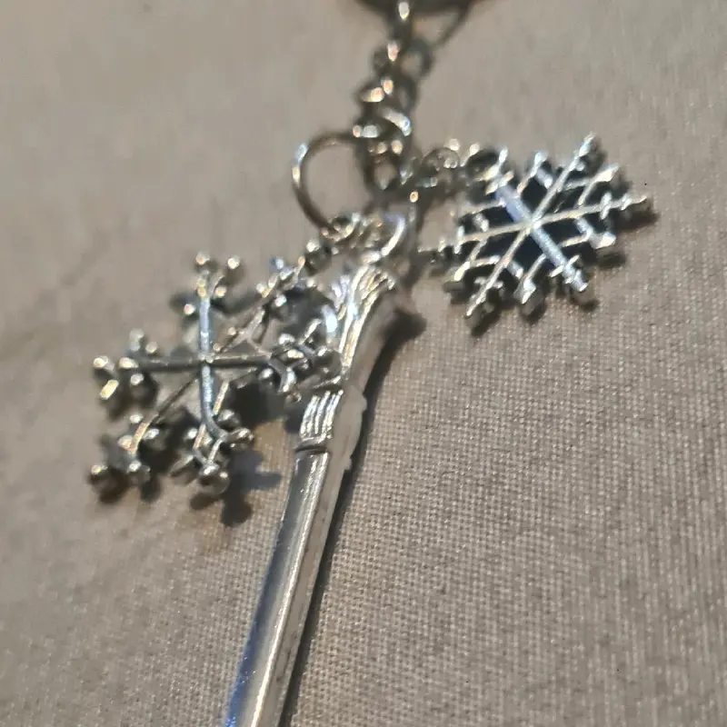 Silver Spoon Keyrings with Snowflake Charms 6