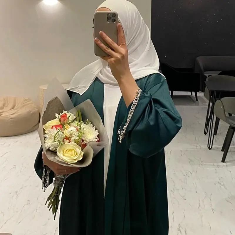 Diamanté abaya 2