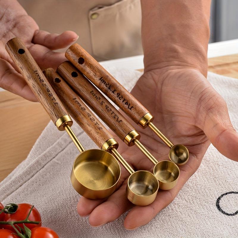 4pcs/set Measuring Spoon Set, Wooden Handle Measuring Spoon Set, Stainless Steel Measuring Cups And Spoons, Coffee Scale Spoon, Kitchen Accessories, Baking Tools, Kichen Stuff 4