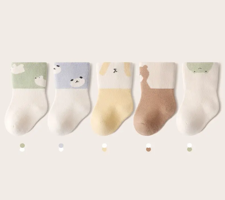 Unisex Baby Cotton Socks with Bear and Panda Animals for Newborns, Infants, and Toddlers Ages 0-3 Years - Soft and Breathable