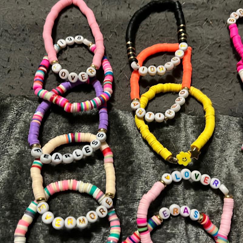 Taylor swift era tour friendship bracelet (FREE BRACELET GIFT WITH EVERY 2 BRACELETS PURCHASED)BUY 2 receive 3,buy 4 receive 6 bracelets!!!! 2