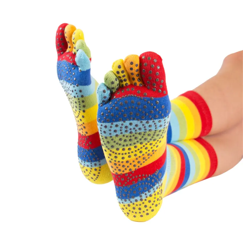 TOEOTE Mid-Calf Cotton Toe Socks for Yoga & Pilates with Anti-Slip Sole - Unisex 6