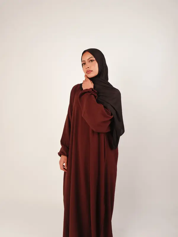 Plain Dubai Abaya with Pocket Regular Fit 5