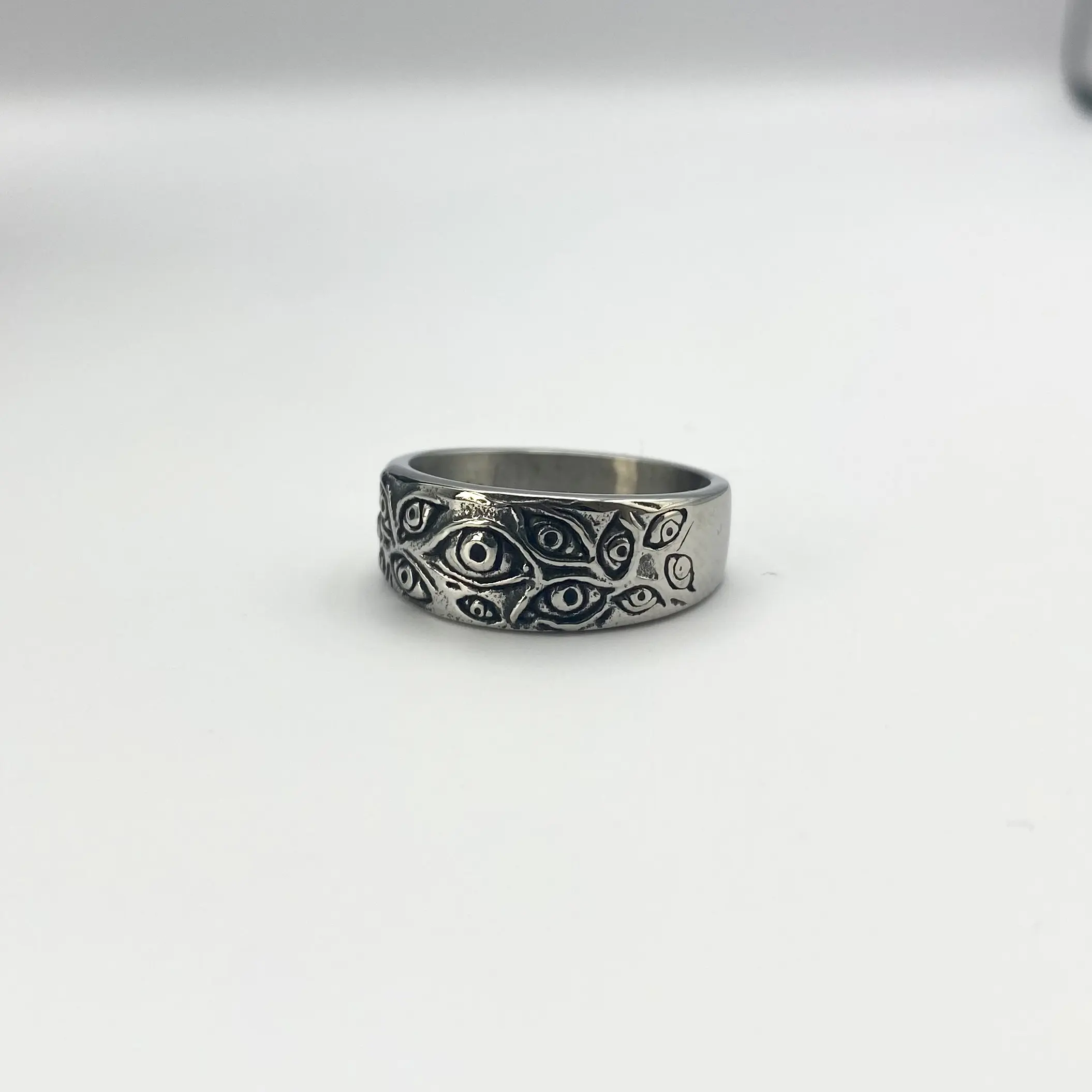 Mens Infinity Eye Ring - Stainless steel Rustic Band - Chunky Eye Ring - Lots of Eyes Ring - Chunky Eye Ring -Anime Jujutsu Kaizen Ring Ryomen Sukuna - snake eyes ring - Chunky Eye Ring - Silver Geometric Chunky Ring - snake eyes ring