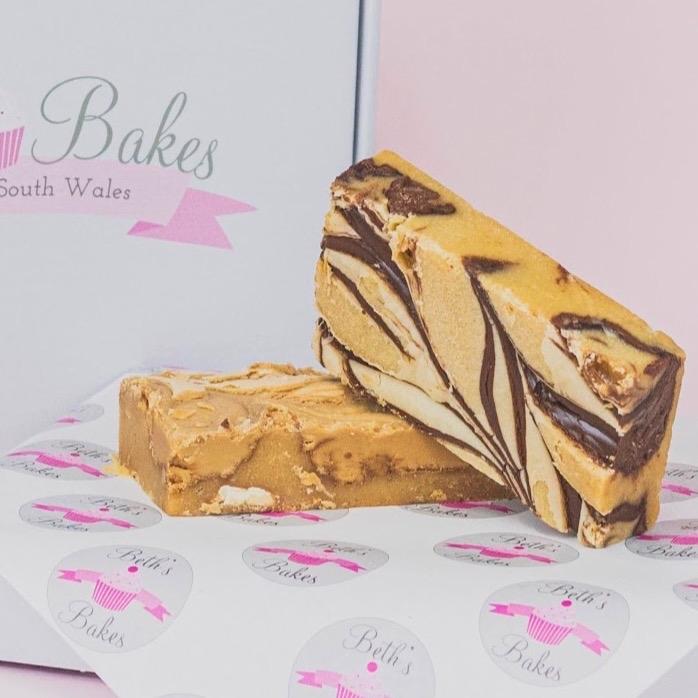 The 6 Nutty Blondie Box (Nutella and White Hazelnut) 12 Servings 0