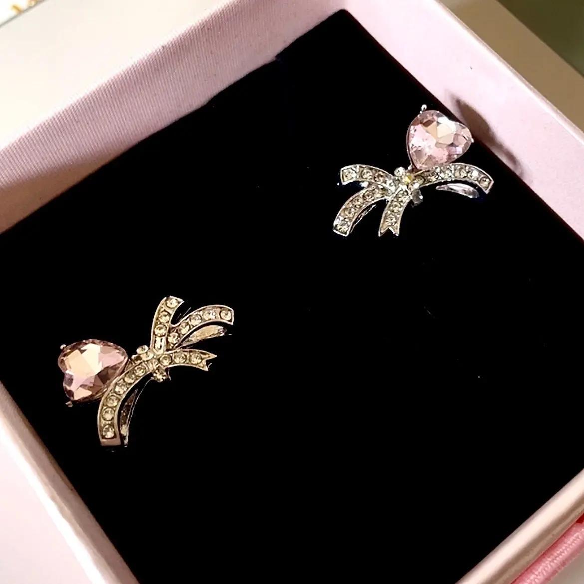 Love Bow Earrings