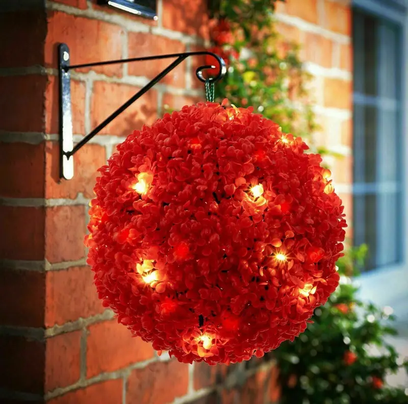 New Solar Powered Topiary Ball Lights - 27cm Topiary Balls with 20 Solar LED Lights - Garden Ornament Hanging Sphere Decoration - Wedding Artificial Plant - Backyard Balcony Garden Decor (Red) 2