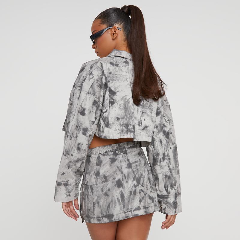 Oversized Belt Detail Cargo Cropped Jacket 3