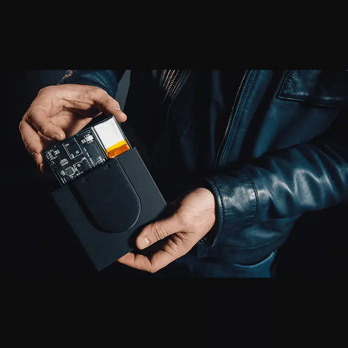 LEGACY SYSTEM SMALL WALLET by Joao Miranda - Trick 3
