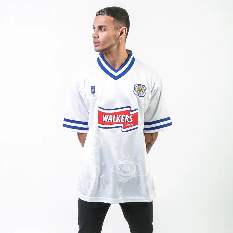 Leicester City 1997 Away Retro Football Shirt . 2