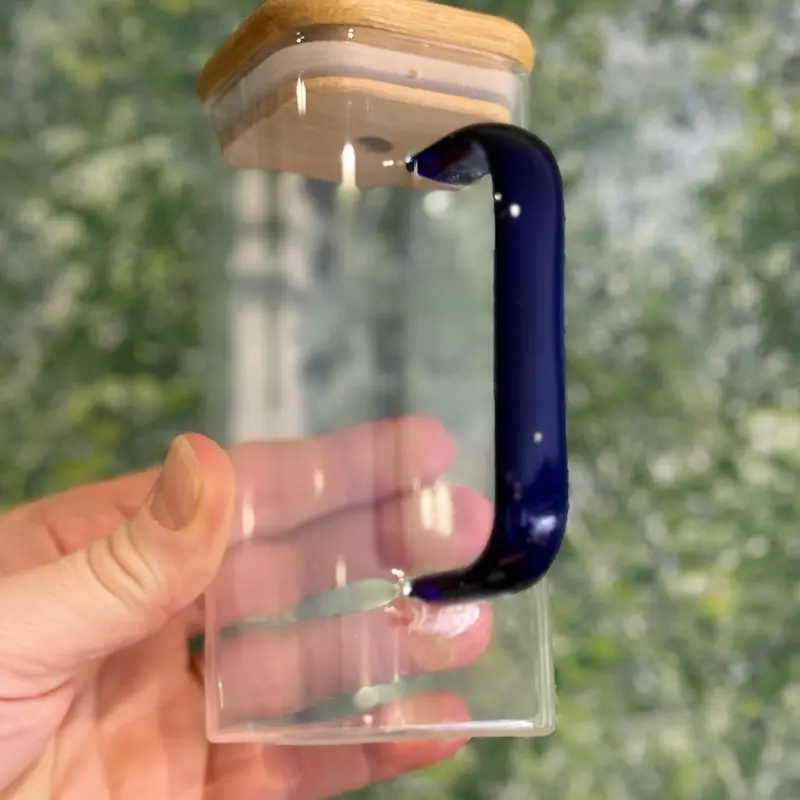 Square Glass with bamboo lid, glass handle & glass straw 7