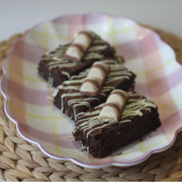 Deliciously Decadent White Chocolate Bueno Brownies Dessert Creamy Dessert Creamy Sweet 2