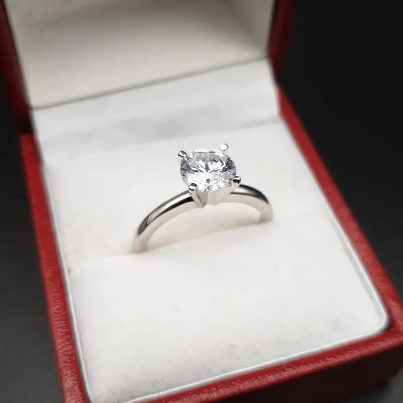 925 Sterling Silver Round 1.5ct Cubic Zirconia Solitaire Engagement Ring 4