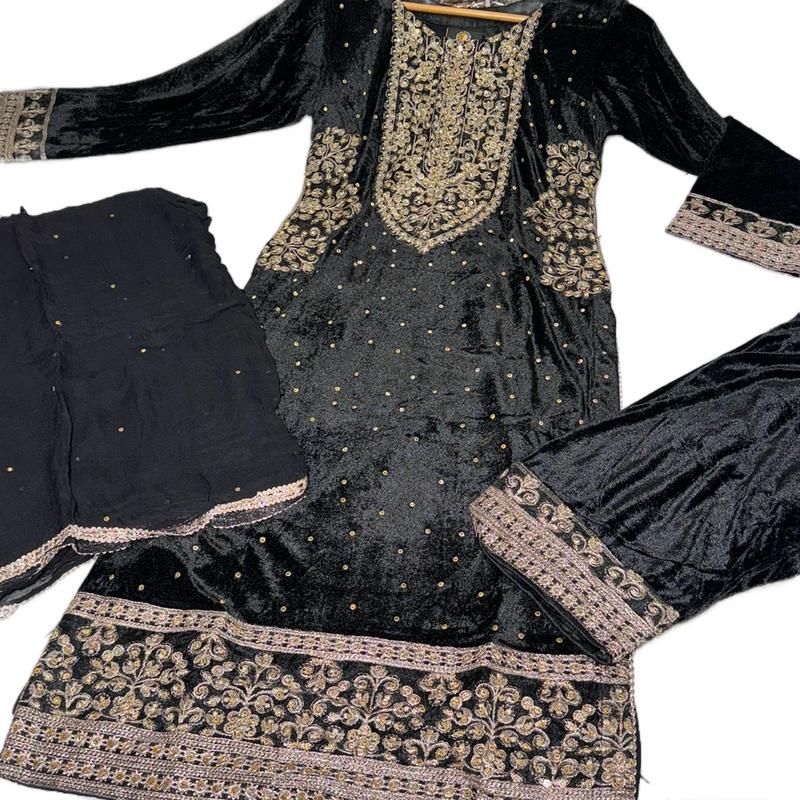 7 Colours ZIVA Pocket Winter Korean velvet design salwar kameez 3 piece Pakistani dupatta S-XL Womenswear Dress Traditional Embroidered 1