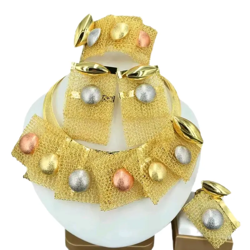 Gold Mesh Metallic Jewellery Set for Women 4