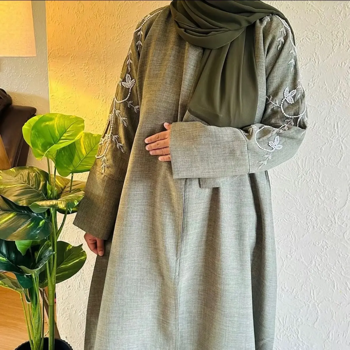 Linen embellished green abaya