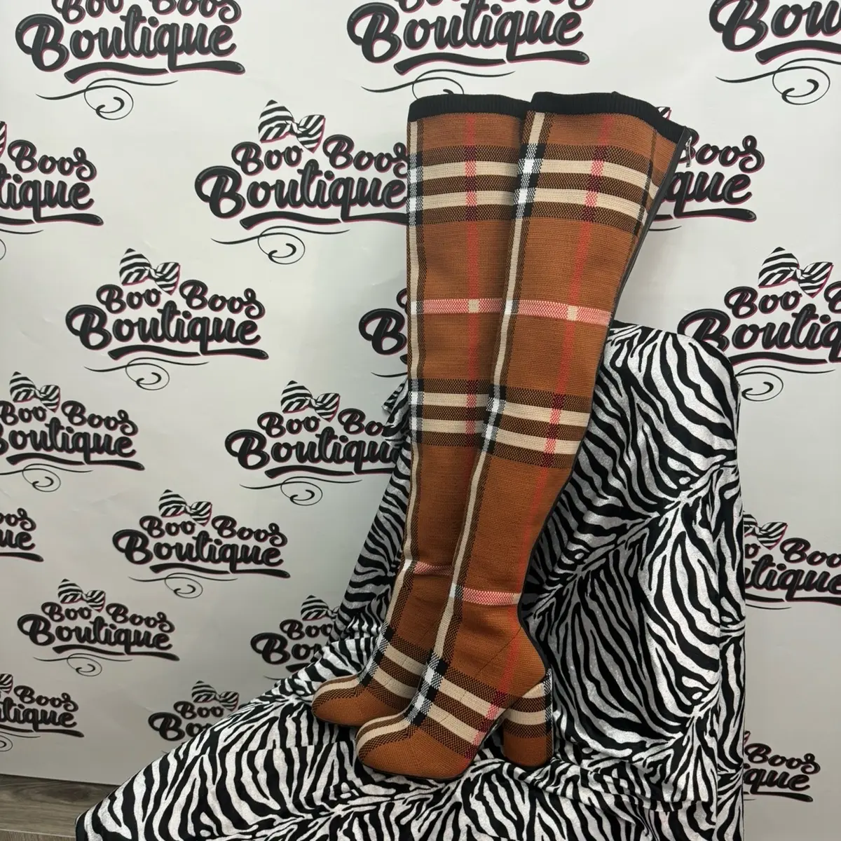 Women's Thigh High Knit Boots - Warm and Stylish Footwear for Girls - Shoe, Walking Shoes