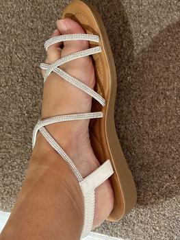 Product Review of Women's Fashionable Rhinestone Decorated Slip on Sandals, 1 Pair Casual and Versatile Open Toe Flat Sandals for Summer, Lightweight Comfortable Shoes for Daily Wear from M**l 1
