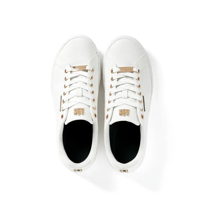 Holland Cooper Chelsea Court Ladies Trainer in White 2