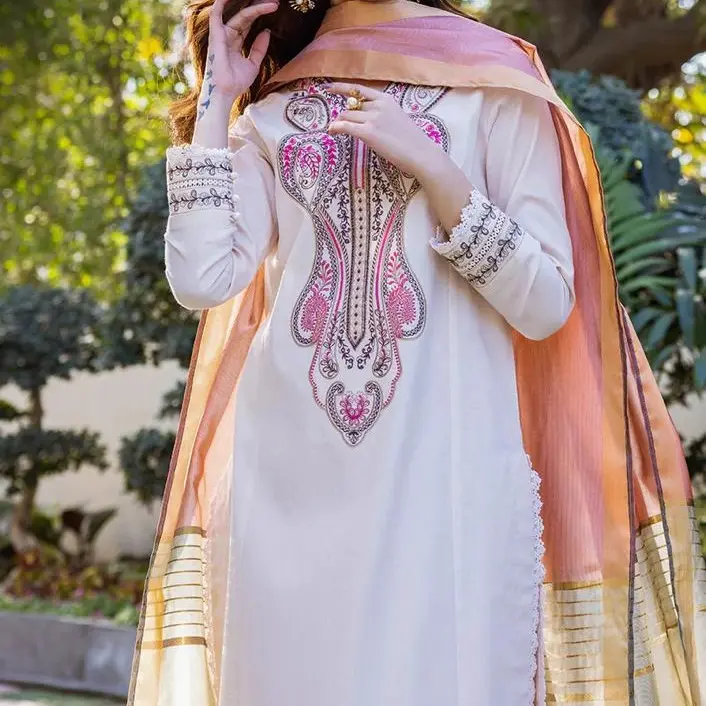 Asim Jofa Original - AJPE 39- Shirt  and Dupatta -Color: Cream Pink- Pakistani Dress Traditional Womenswear Clothing Embroidered Women Comfort Sleeve 2