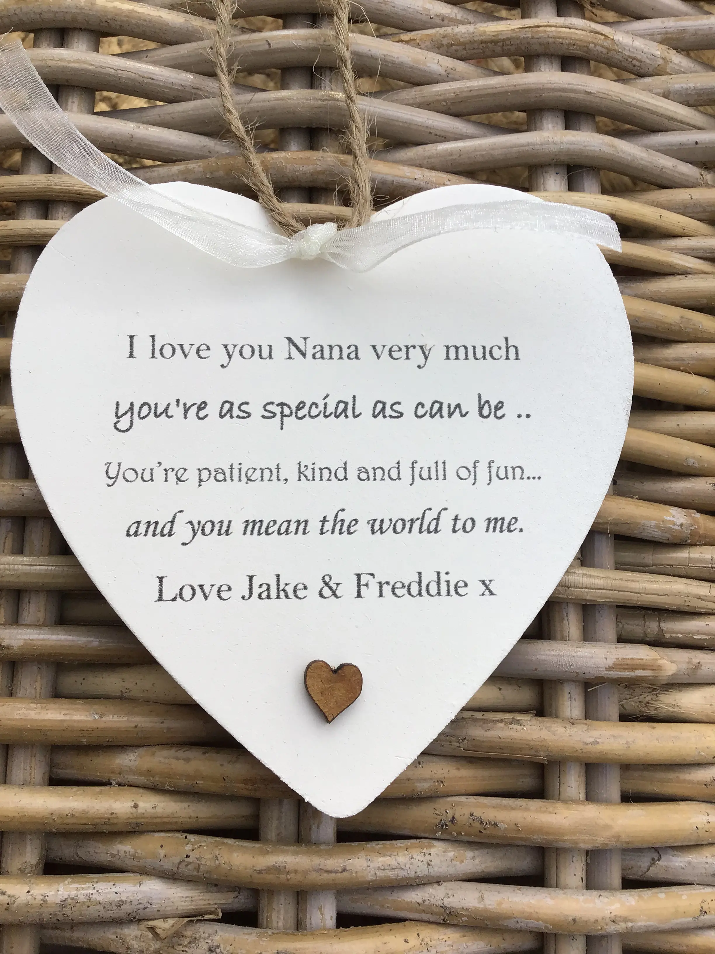 PERSONALISED Nana ~ Nanny ~ Grandma ~ Hanging Heart Gift can be made with any names.Heart Plaque. Birthday Christmas Sentimental