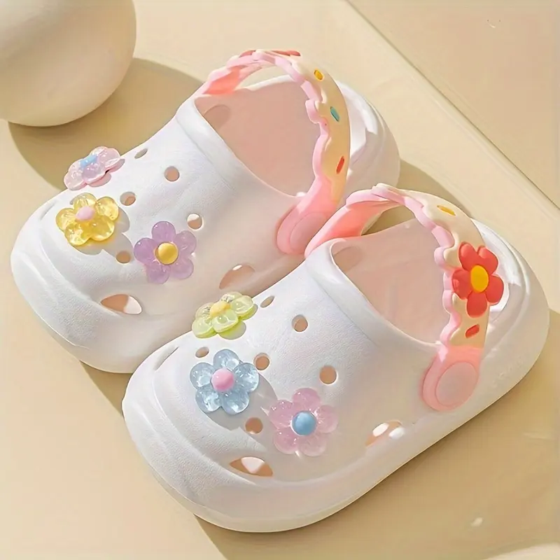 Trendy Breathable Clogs With Cute Flower Charms For Girls, Quick Drying Lightweight Anti Slip Clogs For Indoor Outdoor Shower Beach Pool, Summer