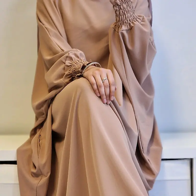 karima butterfly abaya Plain 2