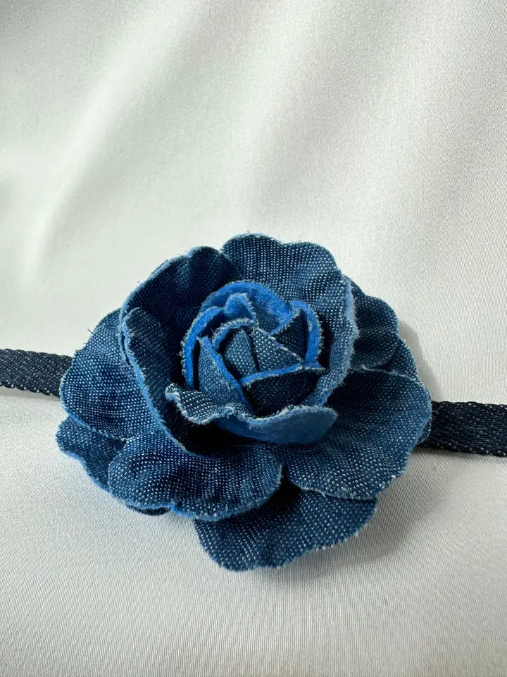 FLEUR DARK DENIM CHOKER
