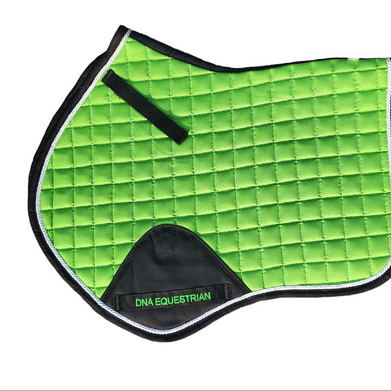 Green saddle pad and fly veil set equestrian 1