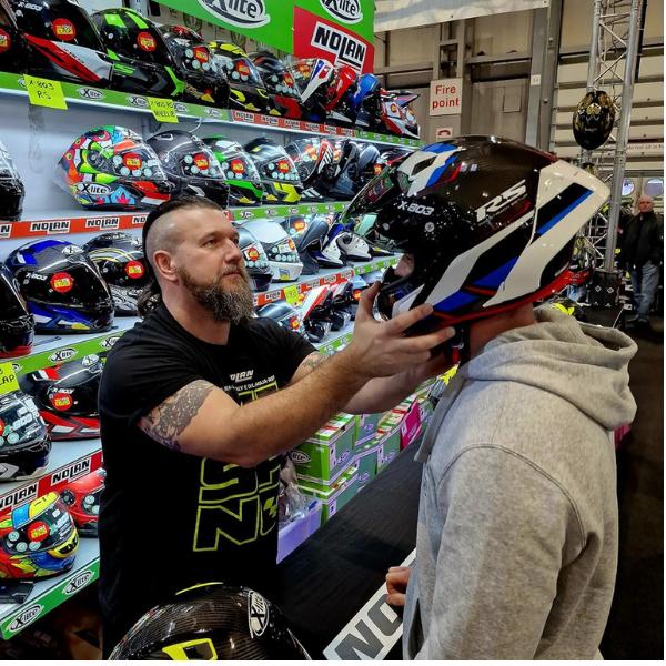 Shoei X-SPR Pro Crosslogo TC-5 - Full face Motorcycle Helmet - ECE 22.06 5