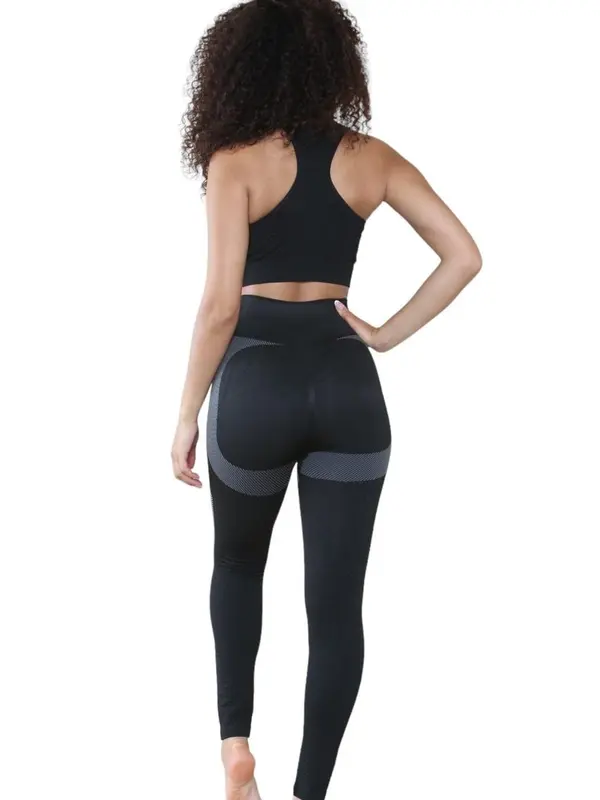 Women's Seamless 3-Piece Yoga Set - A Honey Comb Textured Material with Linear Detail And Cropped Zip Up Top. Gym Workout Fitness Tracksuit 6