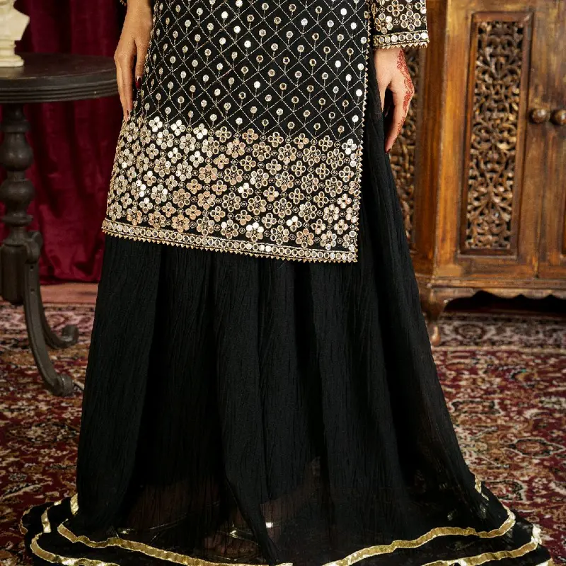 Luxury Chiffon 3pcs dressFormalwear with Heavy Embroidered Duppta and crush plazo Comfort Long Sleeve. 5