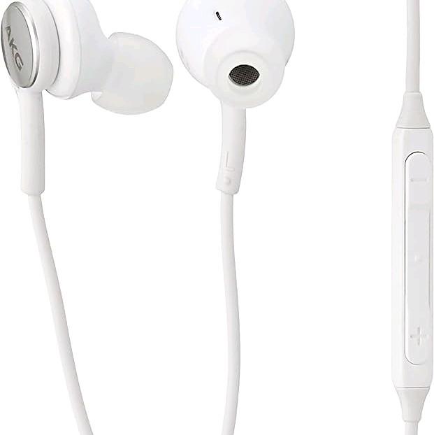 Original AKG USB C In-Earphones White 3