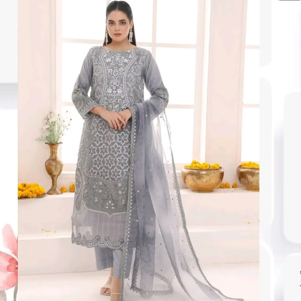 BINT-E-NOOR Asian Salwar Qameez for Women - Traditional Dress