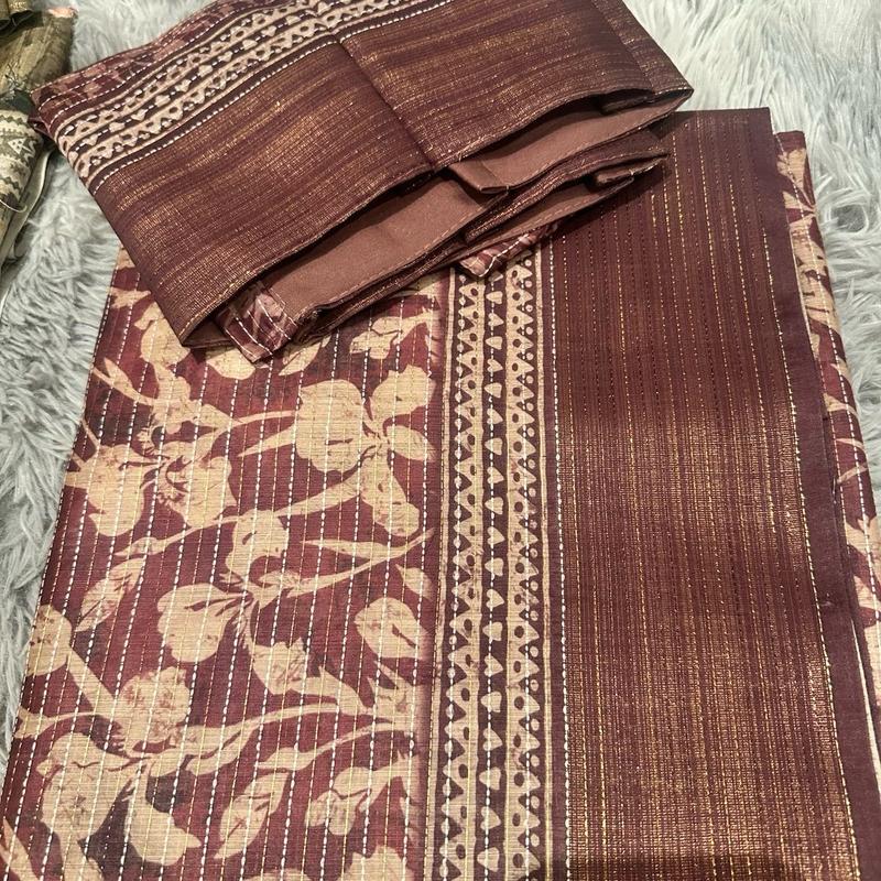Women's Printed Flora Saree with Sequence Border for Formal Occasions - Womenswear 6