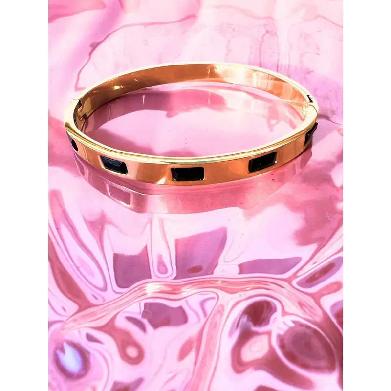 Grace & Faith Jewellery | Jewellery for the GOLD GIRLIES | 18K Gold Plated Stainless Steel Lunelle Bangle bracelet stacks 4