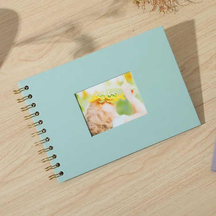 Woodside Home Living Spiral Bound Scrap Book Style Photo Album - 21.5cm x 15cm - Green 0