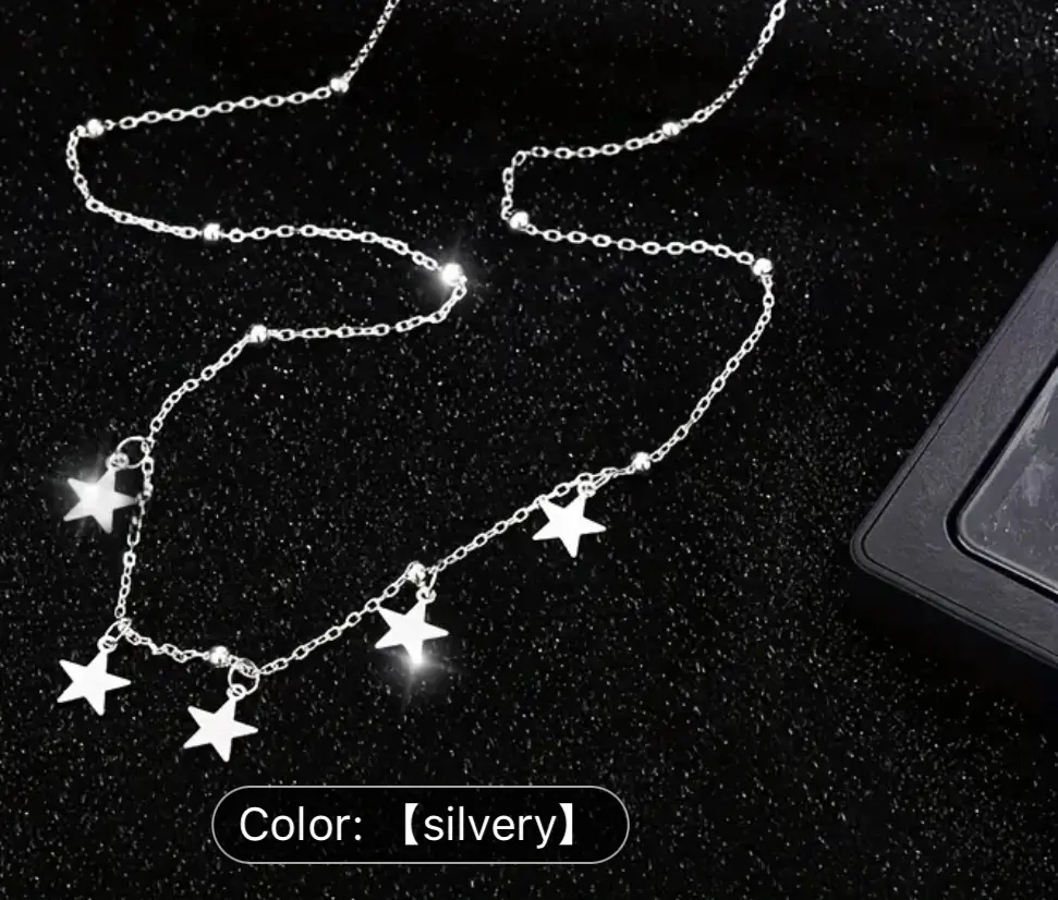 woman trendy jewellery nacklace and earings