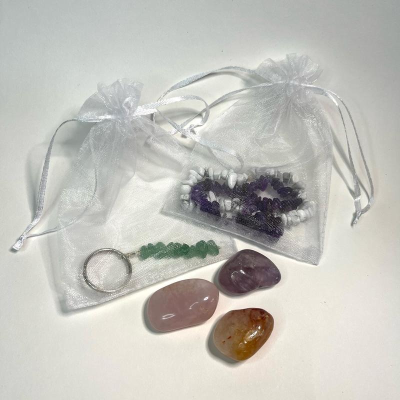 Crystal Gifts - Handmade Giftbox with Natural Tumblestones, Charging Plate and More. £45 worth for £35!! 6