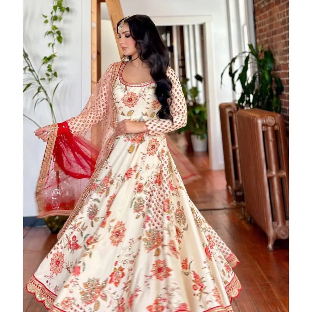 Pre Order pink Floral georgette Anarkali. Long flaired georgette gown. Faux georgette 3 peice suit. Bridesmaid fashion