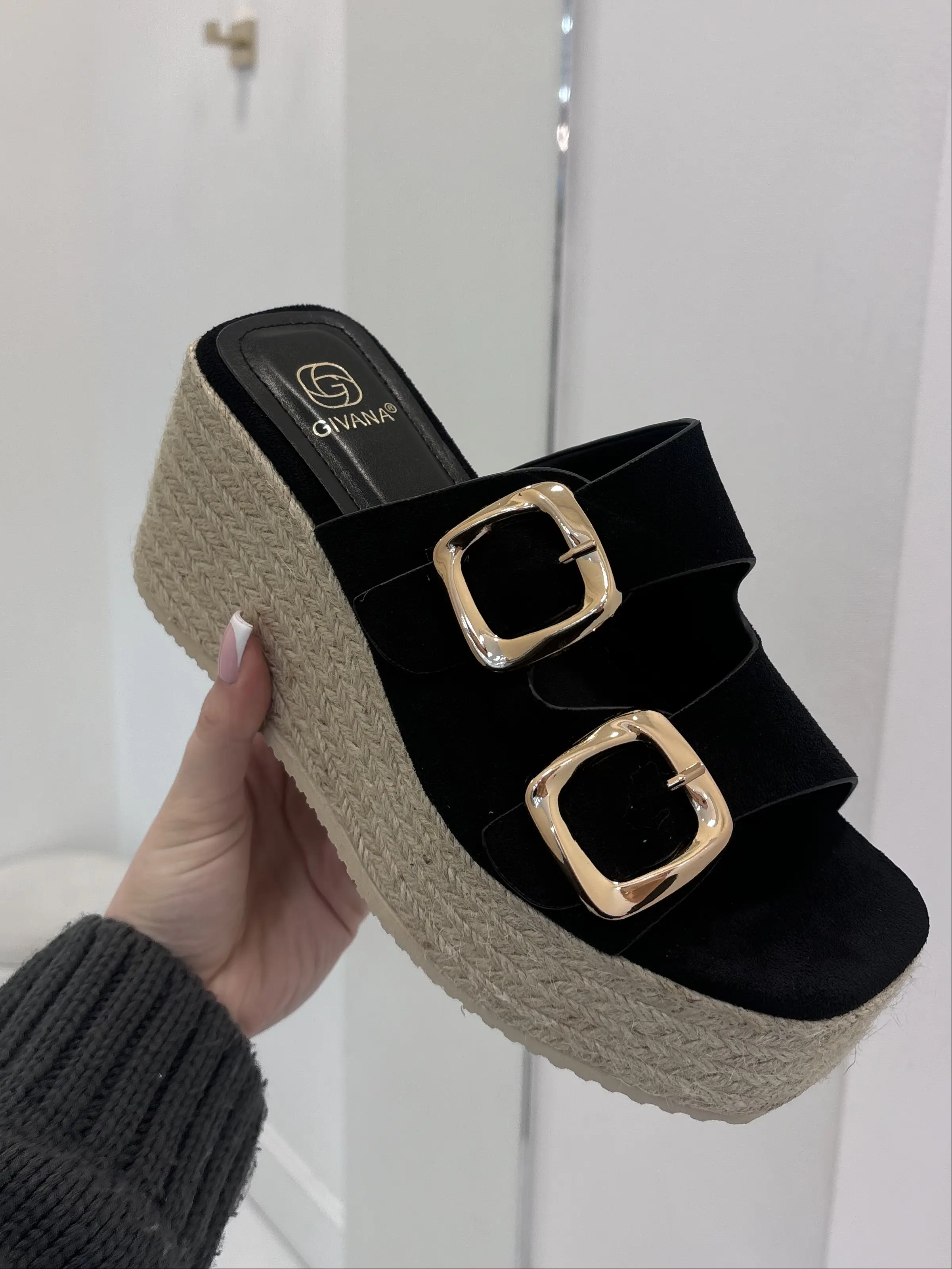 ELLATINO LDN Mia gold buckle wedge