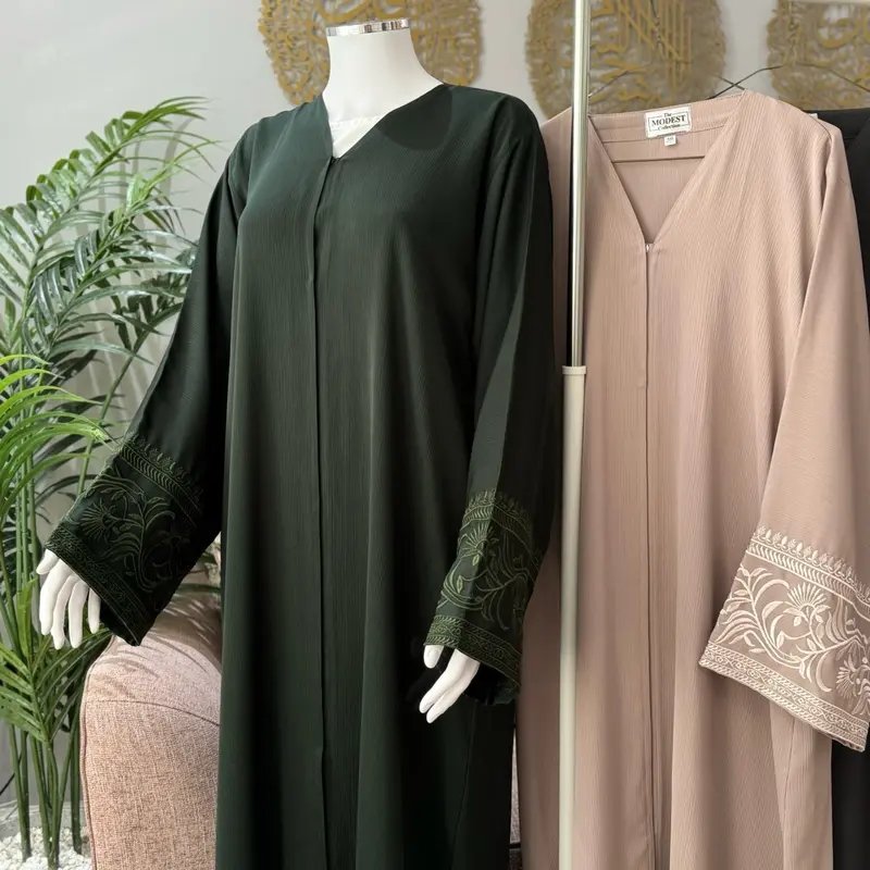Embroidery Matching Abaya and Thobe for Ramadan 6