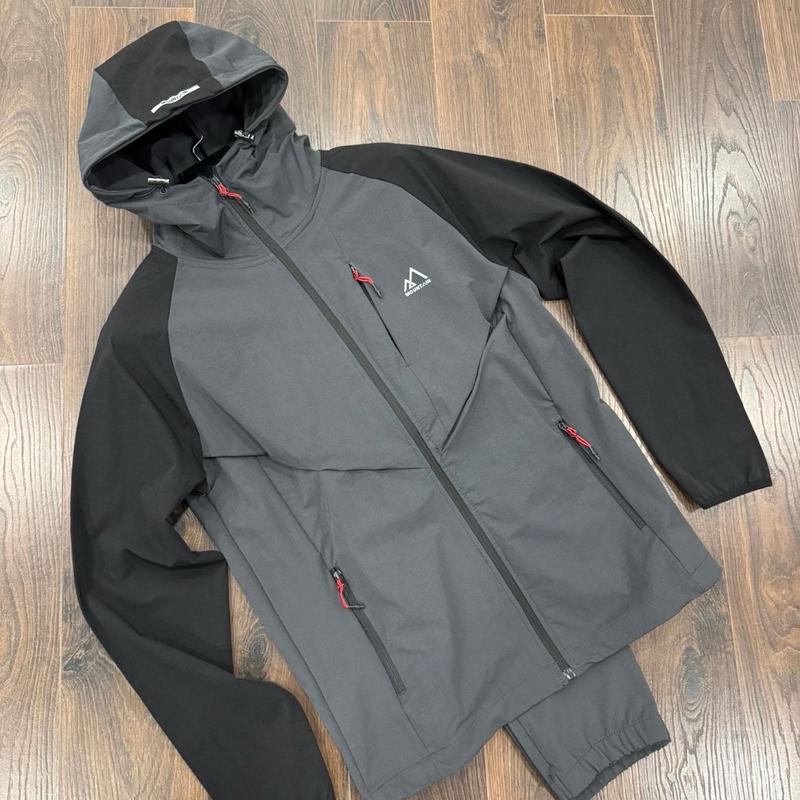 Men’s hooded Slim Fit Tracksuit with cargo bottoms 0