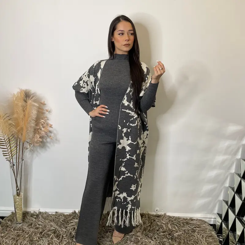 Faryal 3 Piece Set 1