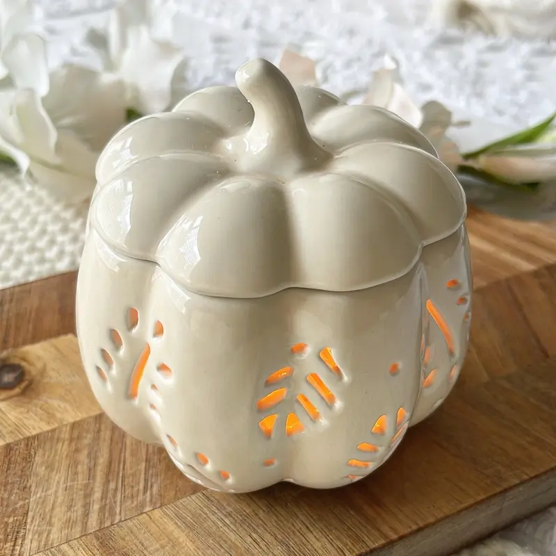 Cut out leaf design Pumpkin burner 0