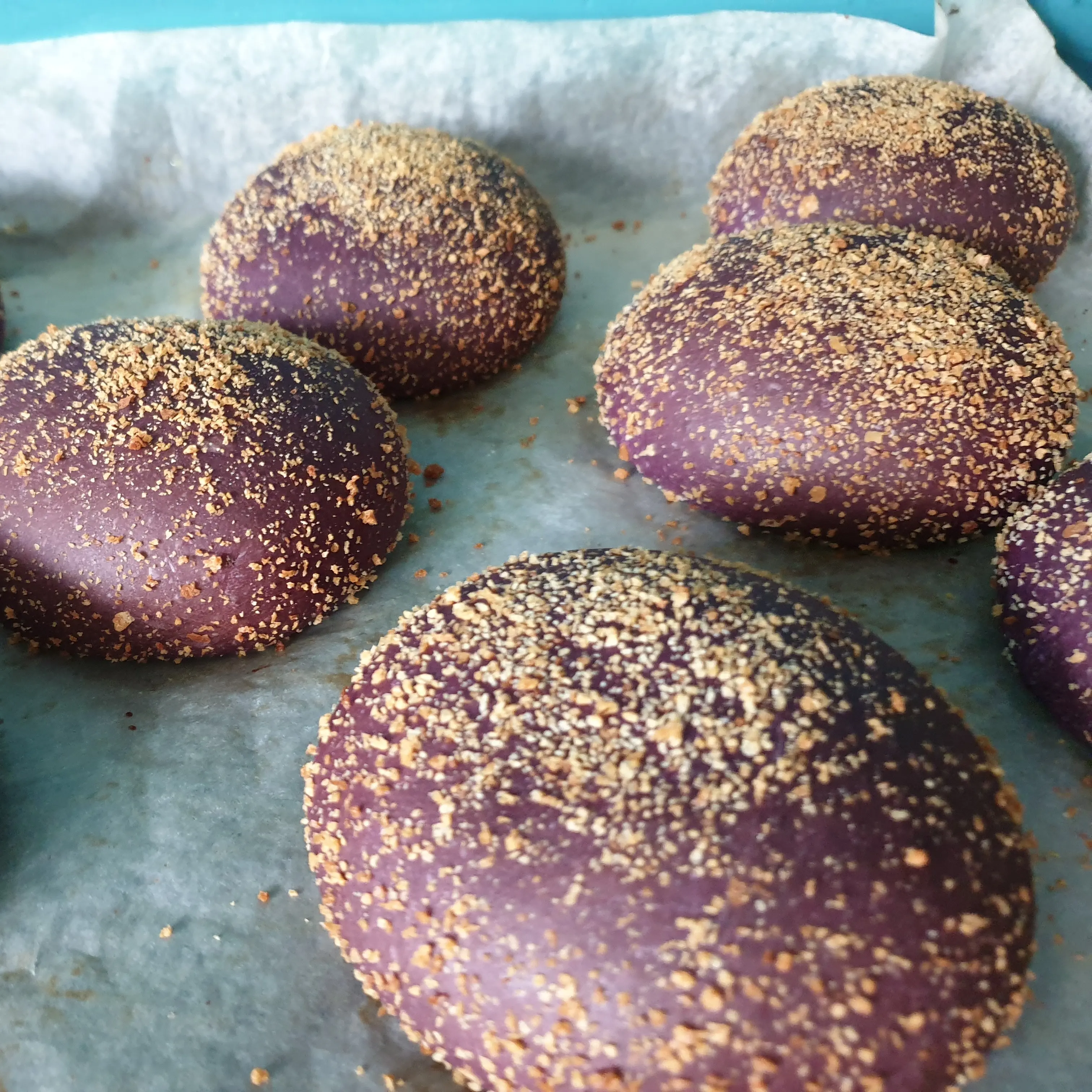 pamsmixx by pamcakes - pandesal UBE CHEESE
