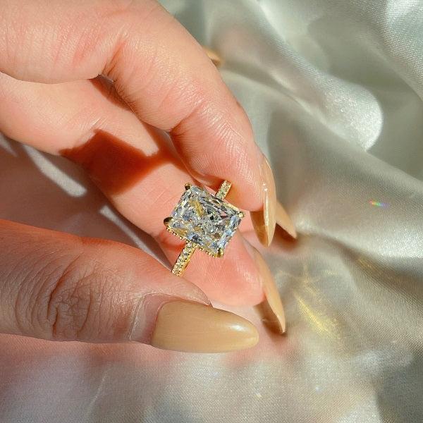 4.0 ct Rectangle Radiant Diamond Stimulant 8A CZ - Crushed Ice Engagement Ring (Gold/Silver) 1