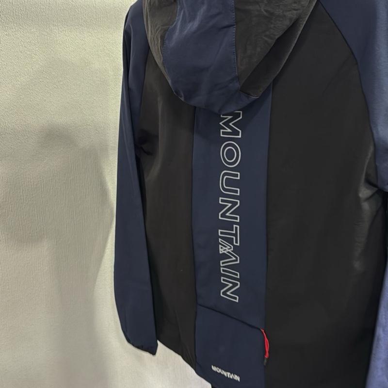 Men’s hooded Slim Fit Tracksuit with cargo bottoms 7