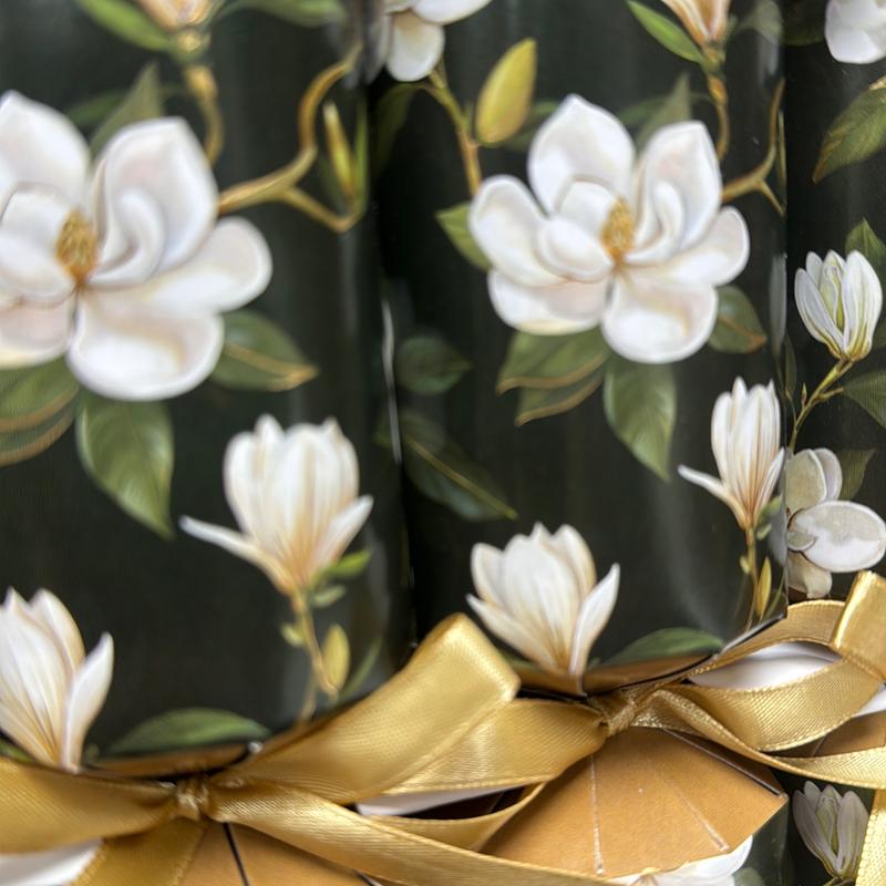 Set of 6 Gisela Graham Christmas crackers white green floral table day festive ribbons Decor 2